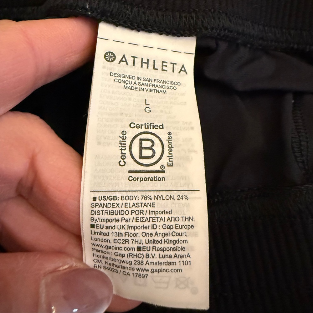 Athleta Women's Crosstrain High Rise Jogger Black Size Large NWOT - Picture 2 of 9